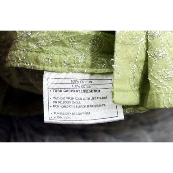 Ariat Shirt M Pearl Snap Button Paisley Sequins Details Romantic Western - Picture 5 of 8